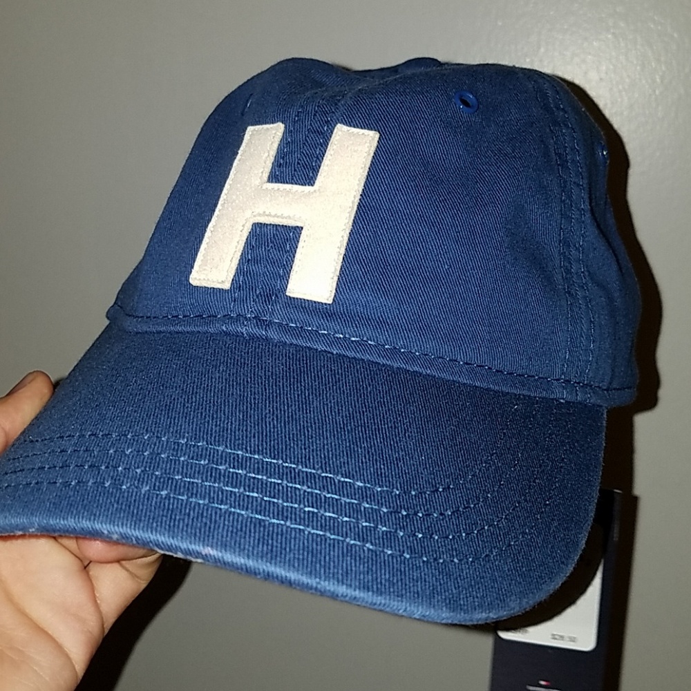 Tommy Hilfiger Hat
